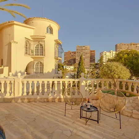 Julieta Y Romeo By Bookirentals Villa Benidorm