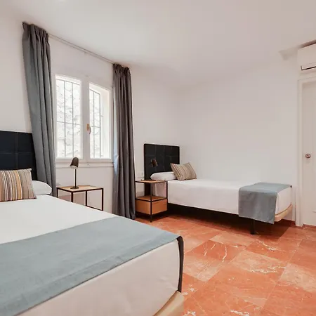 Villa Julieta Y Romeo By Bookirentals *