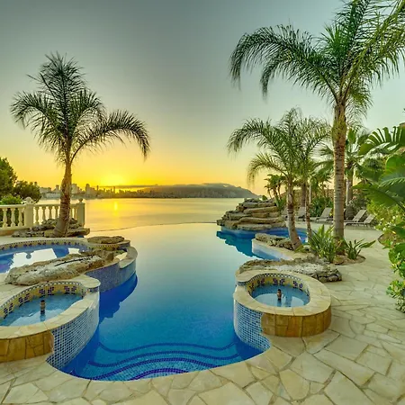 Villa Julieta Y Romeo By Bookirentals Benidorm