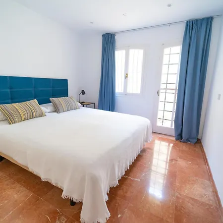 Villa Julieta Y Romeo By Bookirentals Benidorm