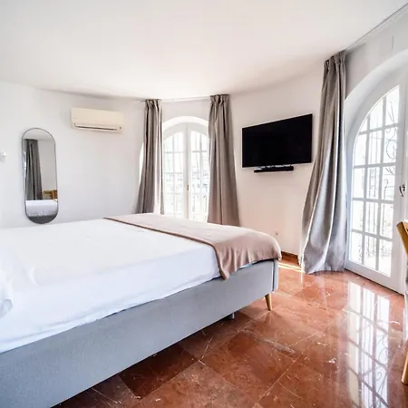 Villa Julieta Y Romeo By Bookirentals Benidorm